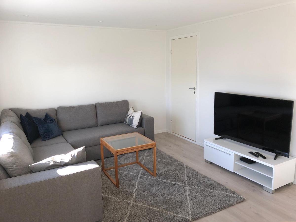 Cozy Apartment In The Middle Of Lofoten Leknes Exteriör bild